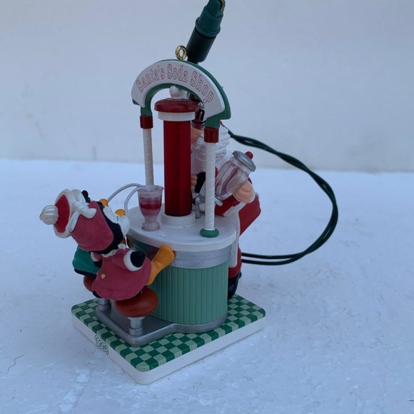 Sharing a Soda Hallmark Keepsake Magic Christmas Ornament - 1996 - Picture 6 of 10